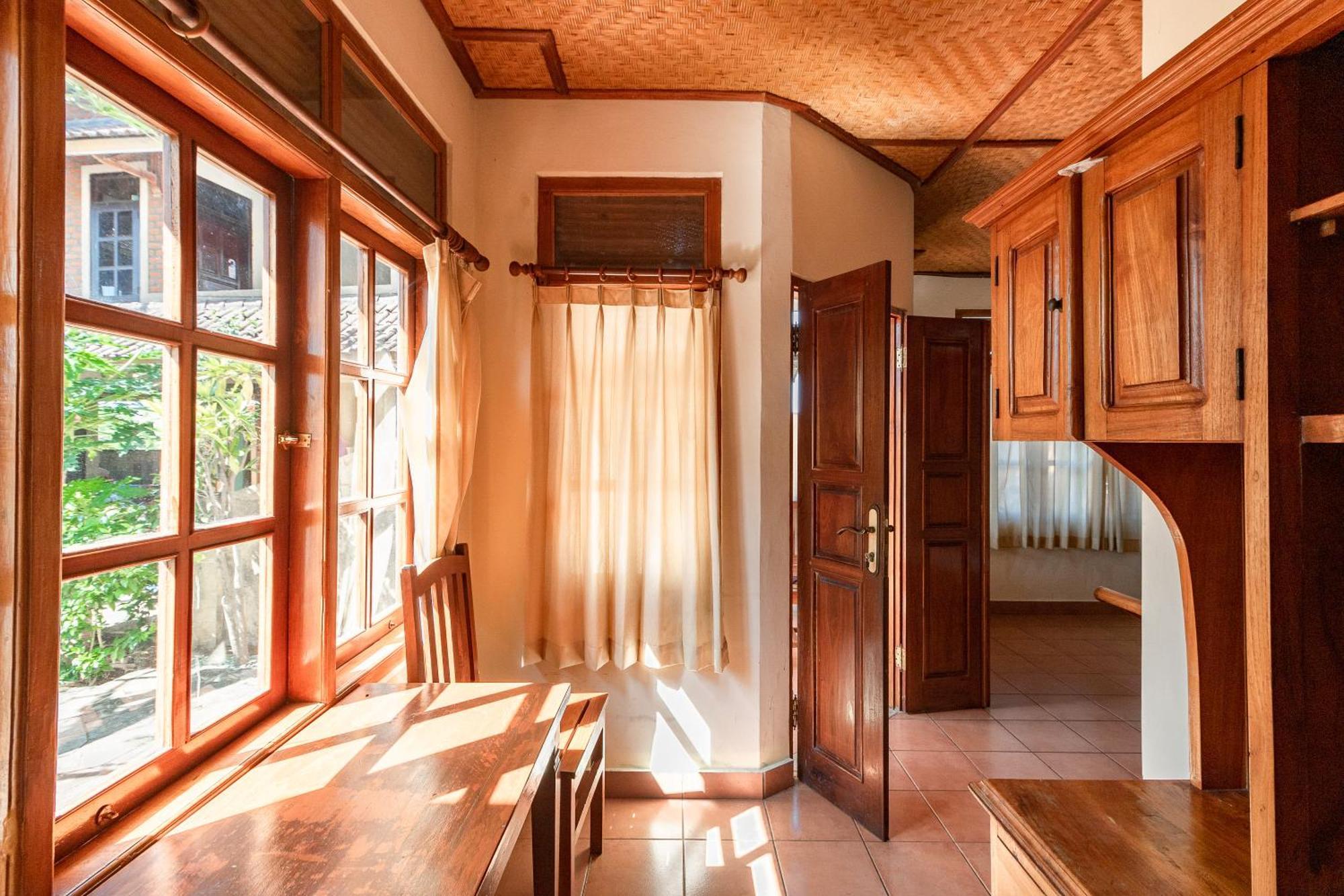 Vedanta Villa Ловина Экстерьер фото